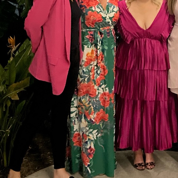 Lulu’s Floral Green Maxi Dress - Picture 4 of 4